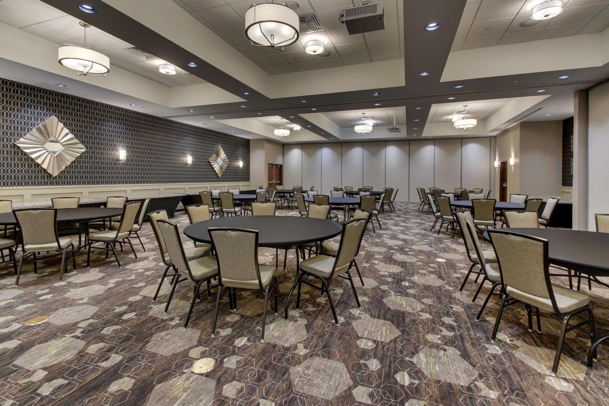 Drury Plaza Hotel Dallas Richardson Extérieur photo
