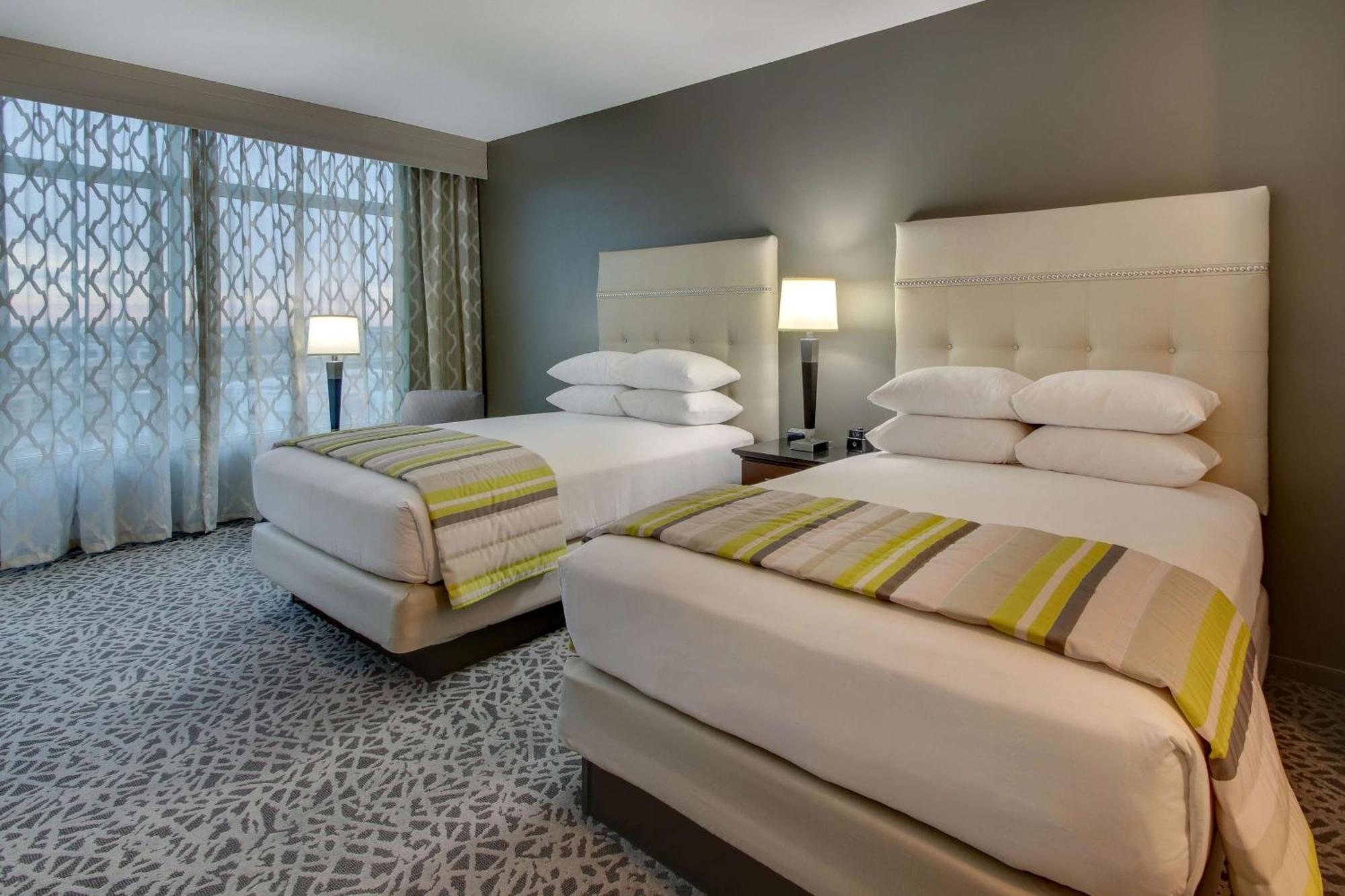 Drury Plaza Hotel Dallas Richardson Extérieur photo